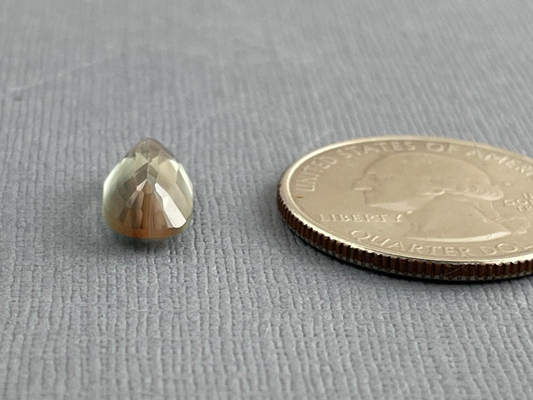 14x7 Green Oregon Sunstone Oval Faceted Gemstone | 3.47 carats | OSF156 - Oregon Sunstone - Gem Enthusiast