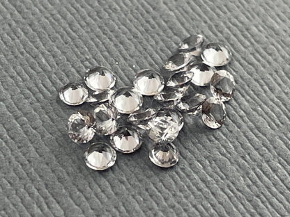 2.5mm Platinum Spinel Faceted Round | Mozambique Natural Gemstone - Spinel - Gem Enthusiast