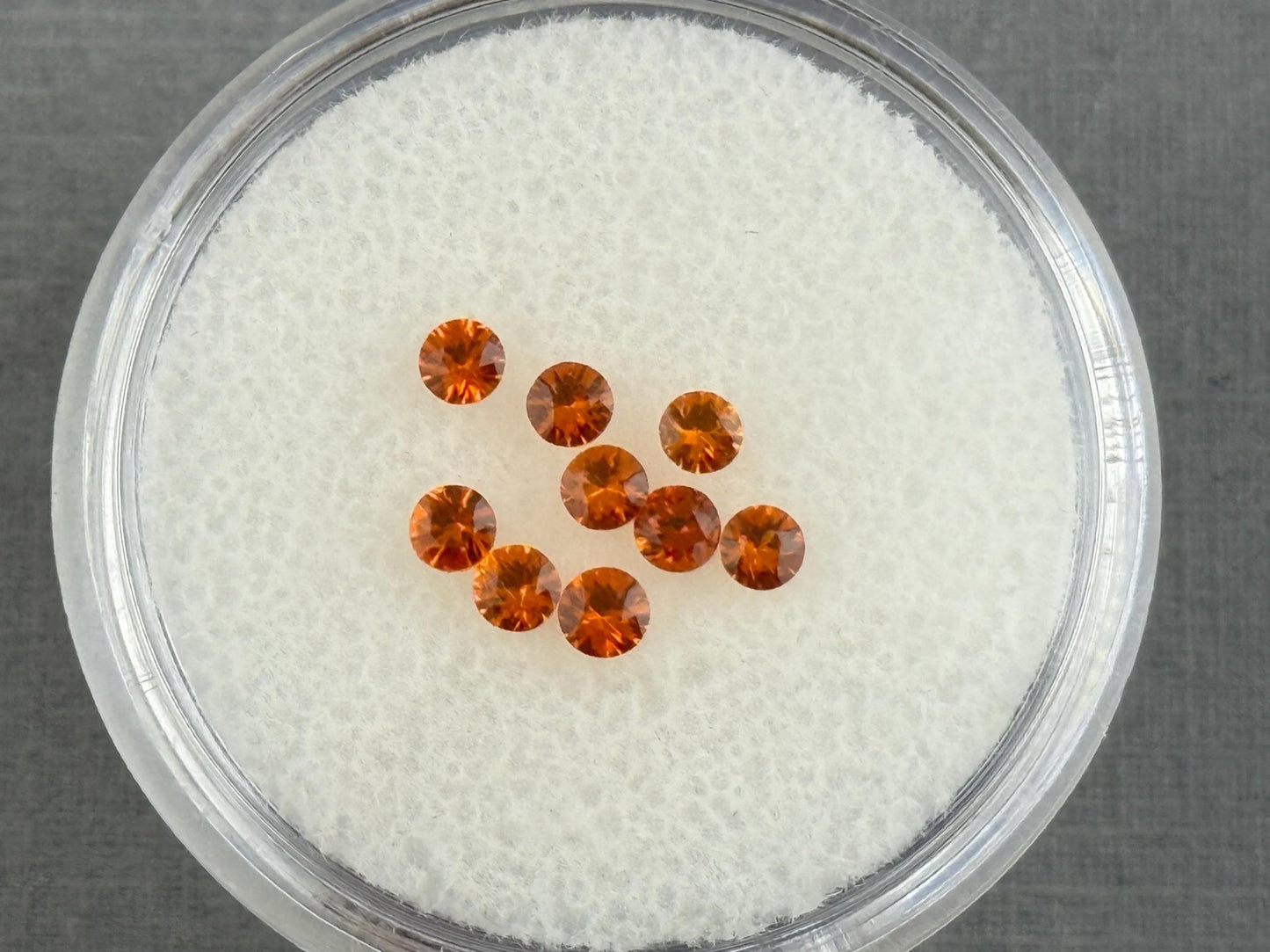 2.5mm Spessartine Garnet Round | Per Stone | Mandarin Orange - Gem Enthusiast