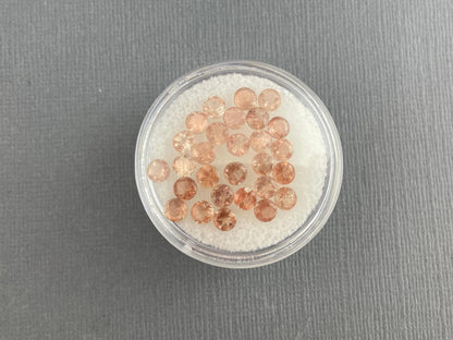 3.5 mm Oregon Sunstones Faceted Round Gemstones with Schiller - Gem Enthusiast