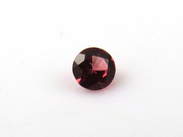 3.5mm Red Spinel | Faceted Round Natural Gemstone | SL124 - Gem Enthusiast