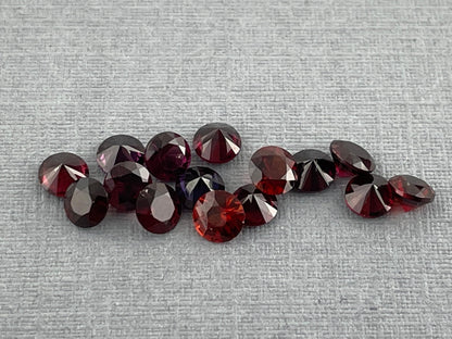 3mm Anthill Chrome Pyrope Garnet | Mined in the USA | Arizona Gemstone - Gem Enthusiast