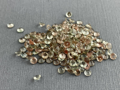 3mm Faceted Oregon Sunstones: Pale Peach/Green Round Gemstones, 5 or 10 Stone Lots - Gem Enthusiast