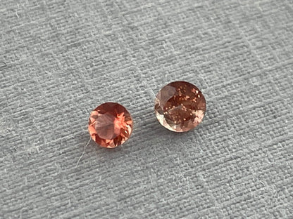 3mm Oregon Sunstones Faceted Round Gemstones | Medium or Light - Gem Enthusiast