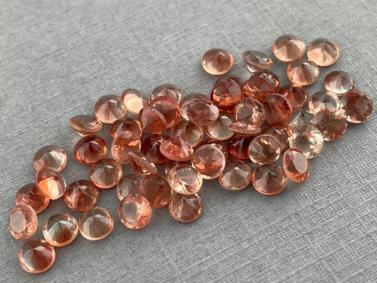 3mm Oregon Sunstones Faceted Round Gemstones | Medium or Light - Gem Enthusiast