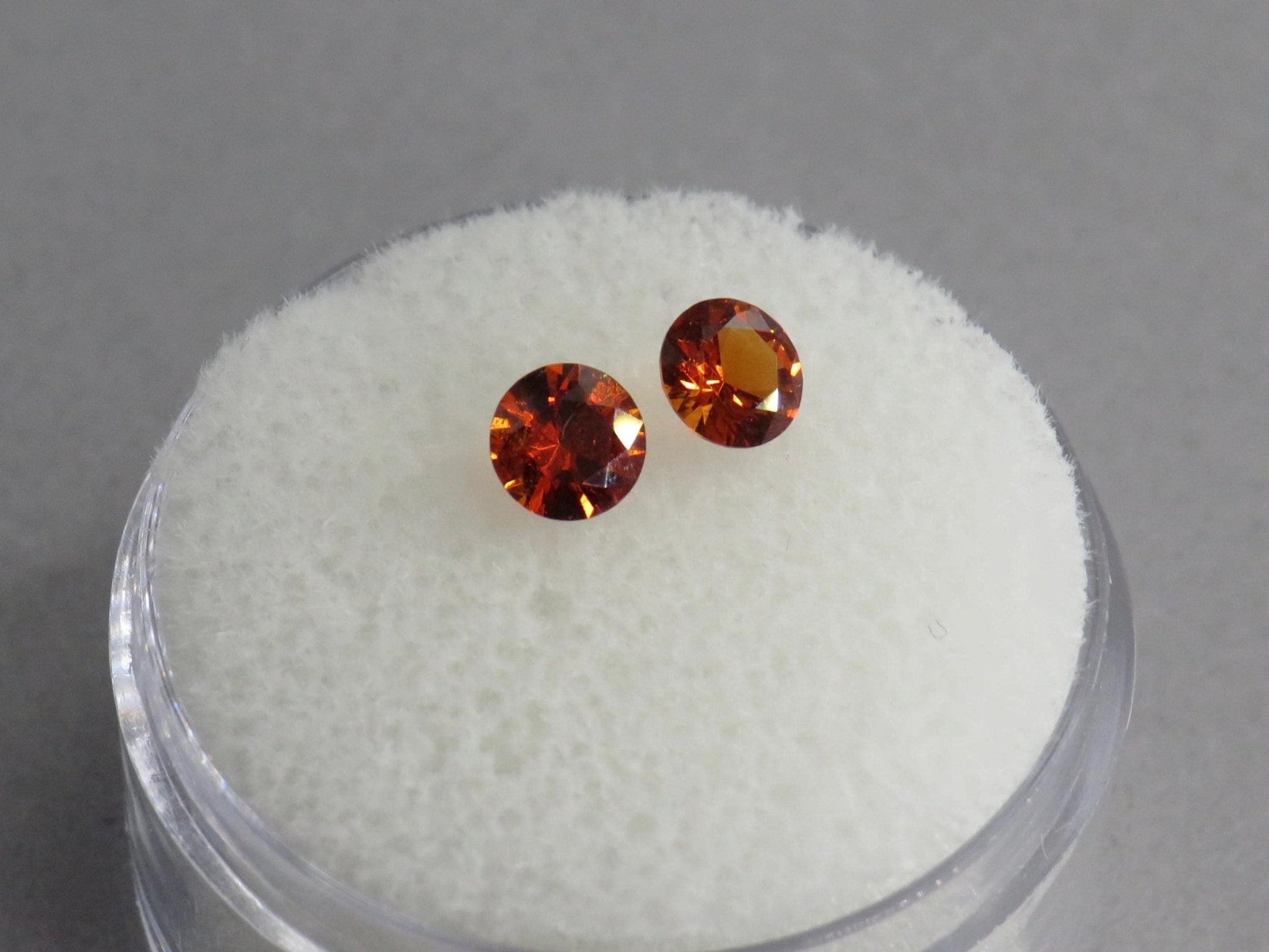 4.5mm Spessartine Garnet Round Pair | Mandarin Orange Spessartite | Tanzania | GS125 - Gem Enthusiast