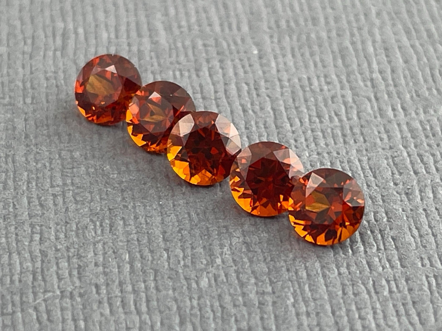 4.5mm Spessartine Garnet Round | Per Stone | Mandarin Orange - Gem Enthusiast