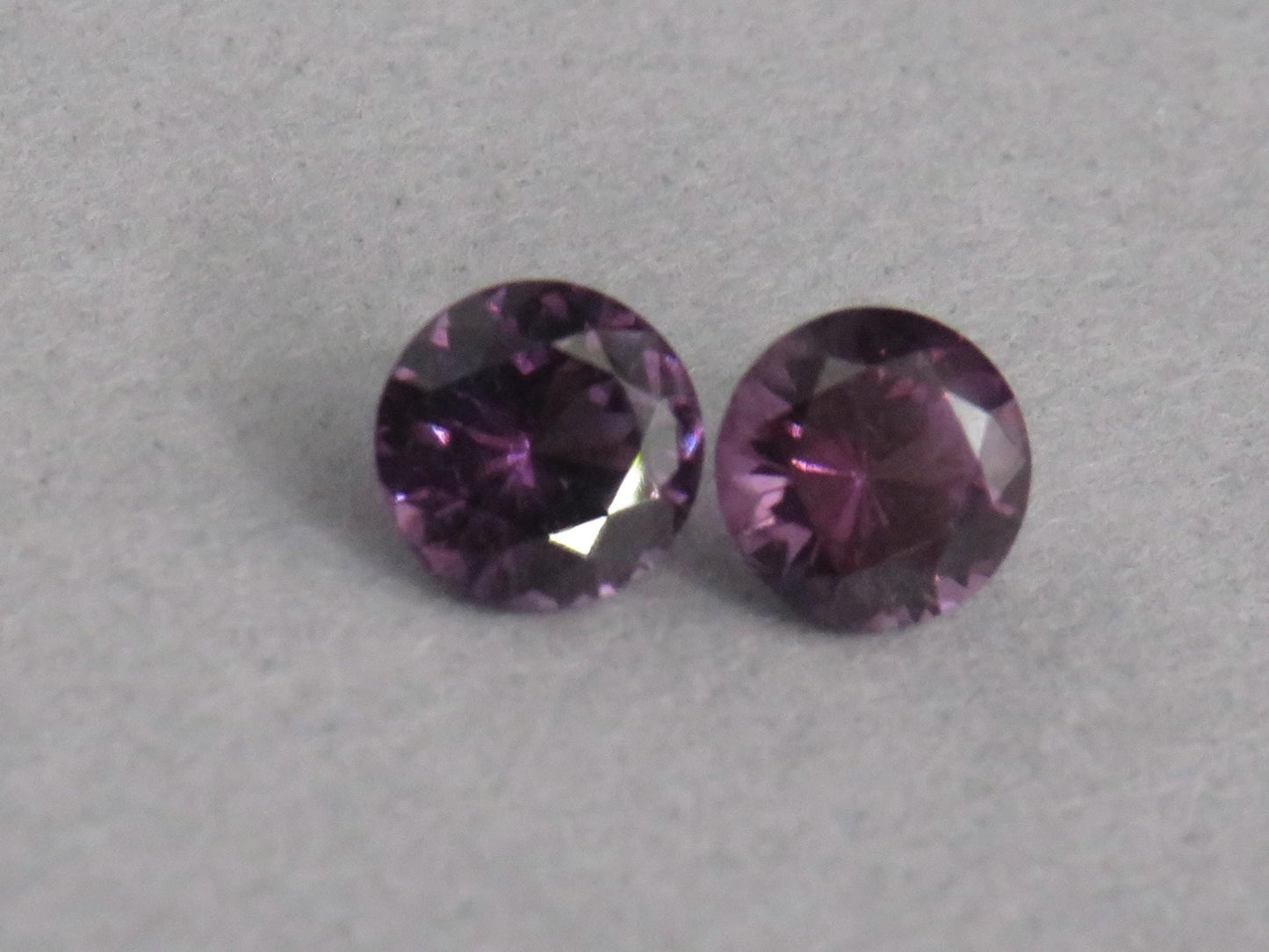 4.8mm Spinel Round Pair | 0.96ct | Per Pair | Okkampitiya, Sri Lanka | SL132 - Gem Enthusiast