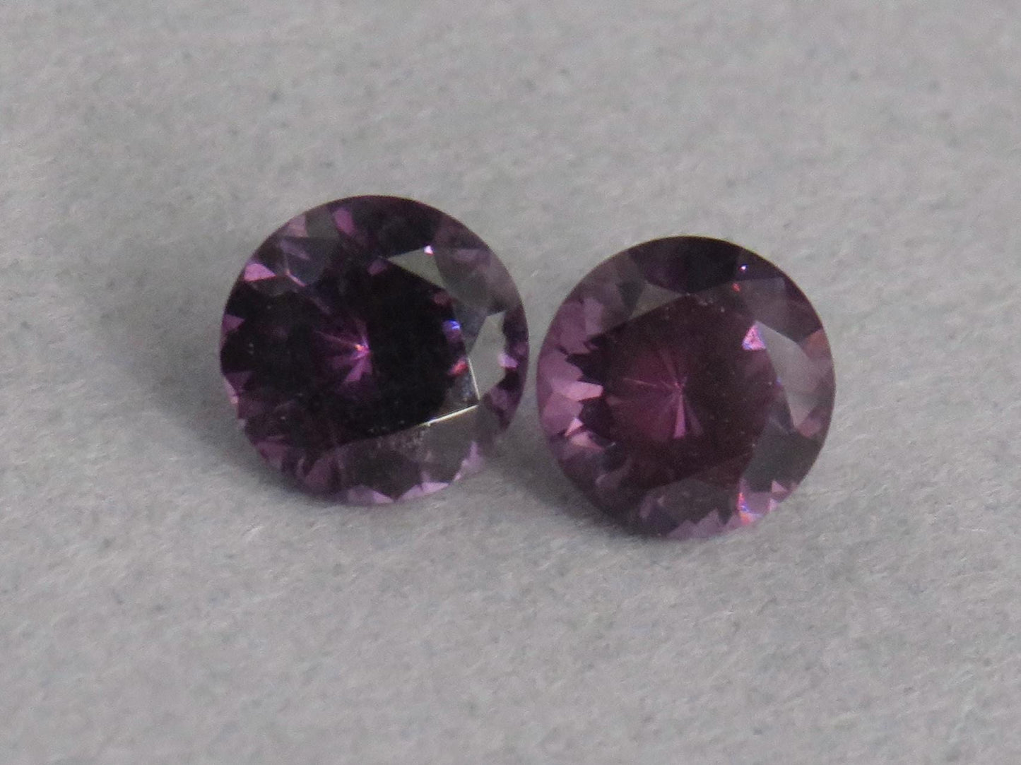 4.8mm Spinel Round Pair | 0.96ct | Per Pair | Okkampitiya, Sri Lanka | SL132 - Gem Enthusiast