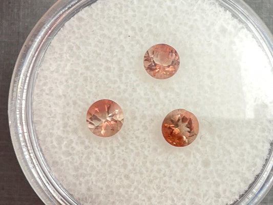 4mm Oregon Sunstone Lot | Red with Schiller and Zoning | Faceted Round Gemstones | OSF198 - Oregon Sunstone - Gem Enthusiast
