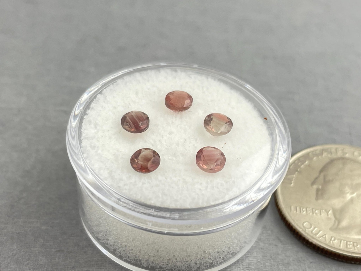 4mm Oregon Sunstone Lot | Red with Zoning and Striations | Faceted Round Gemstones | OSF220 - Oregon Sunstone - Gem Enthusiast