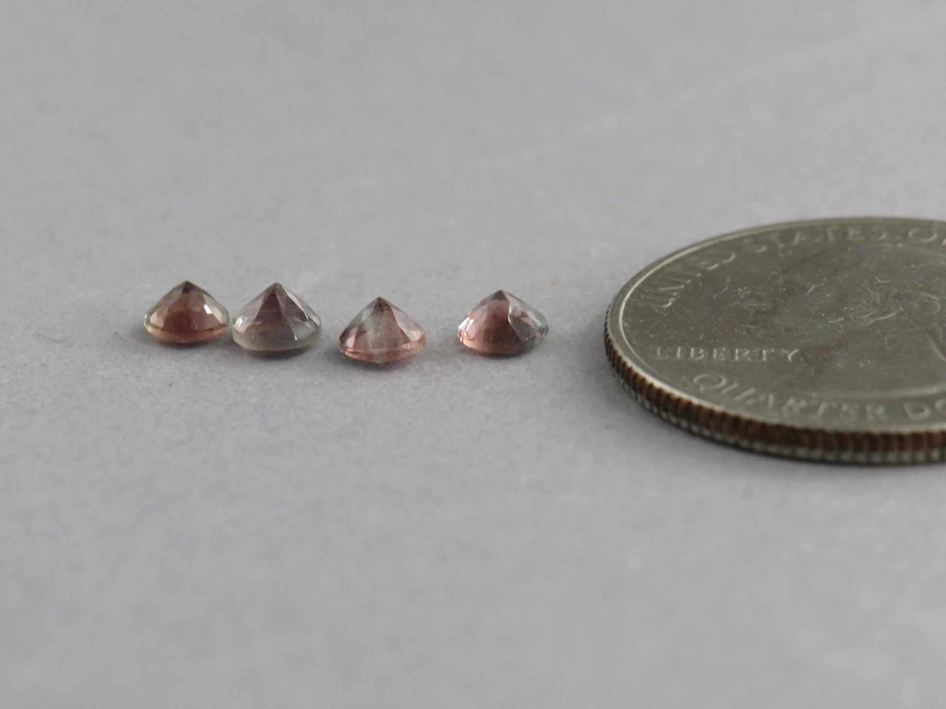 4mm Oregon Sunstone Lot | Red with Zoning and Striations | Faceted Round Gemstones | OSF247 - Gem Enthusiast