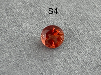 4mm Oregon Sunstone Red Round Faceted Stone | OSF110 - Gem Enthusiast