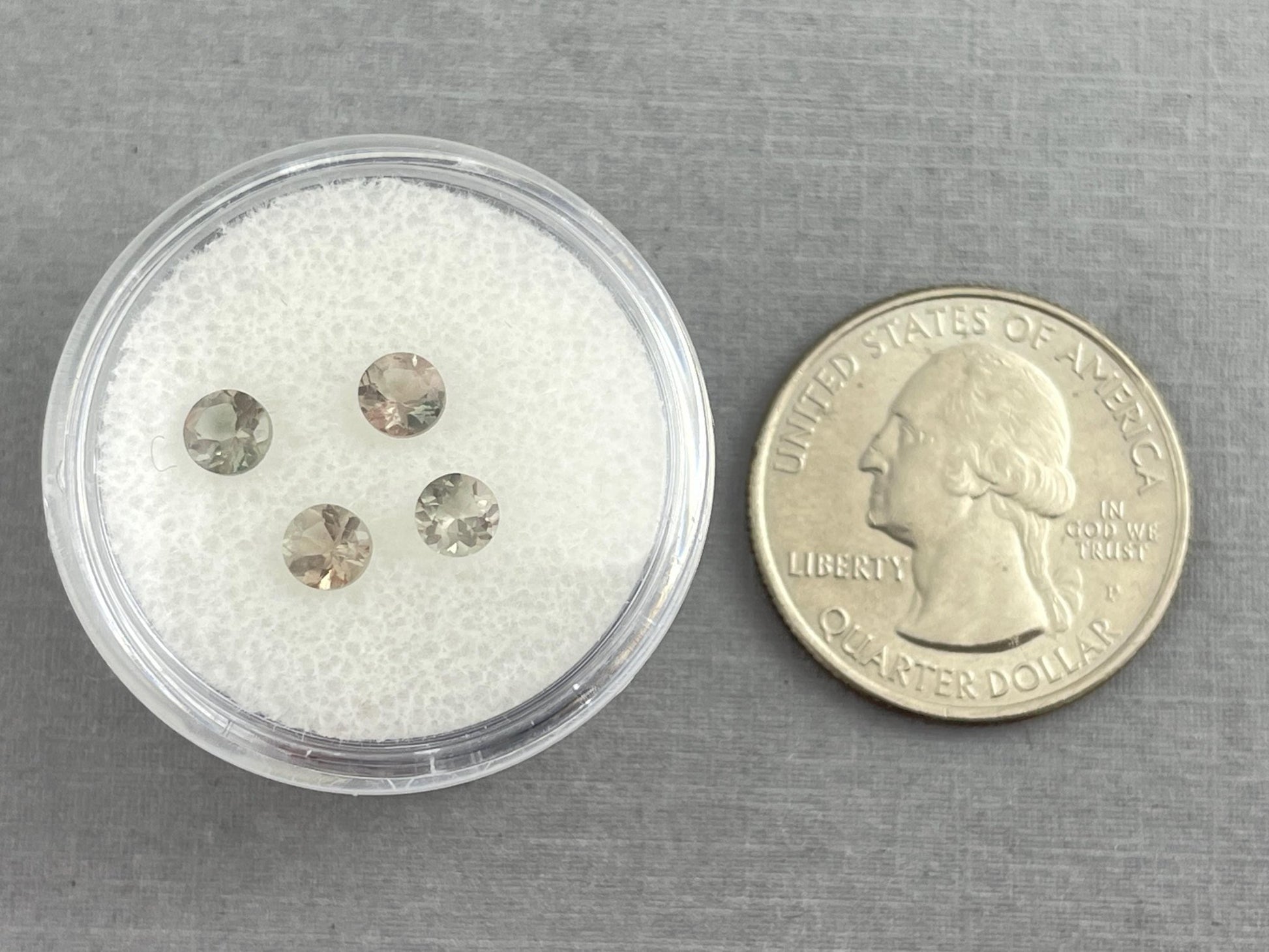 4mm Oregon Sunstone Round Lot | Soft Green Peach Bi - color | OSF201 - Oregon Sunstone - Gem Enthusiast