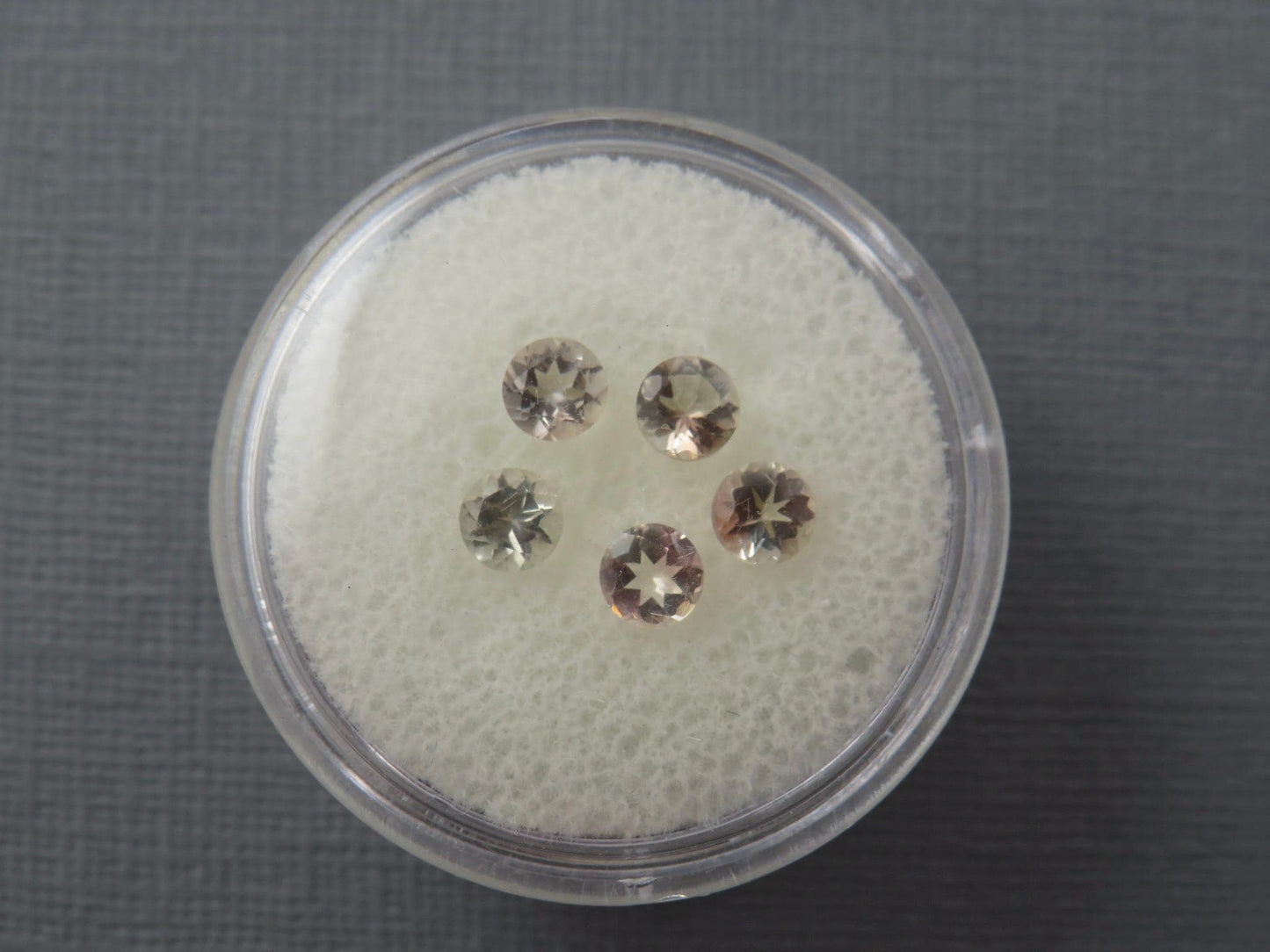 4mm Oregon Sunstone Round Lot | Soft Peach Bi - color | OSF232 - Gem Enthusiast