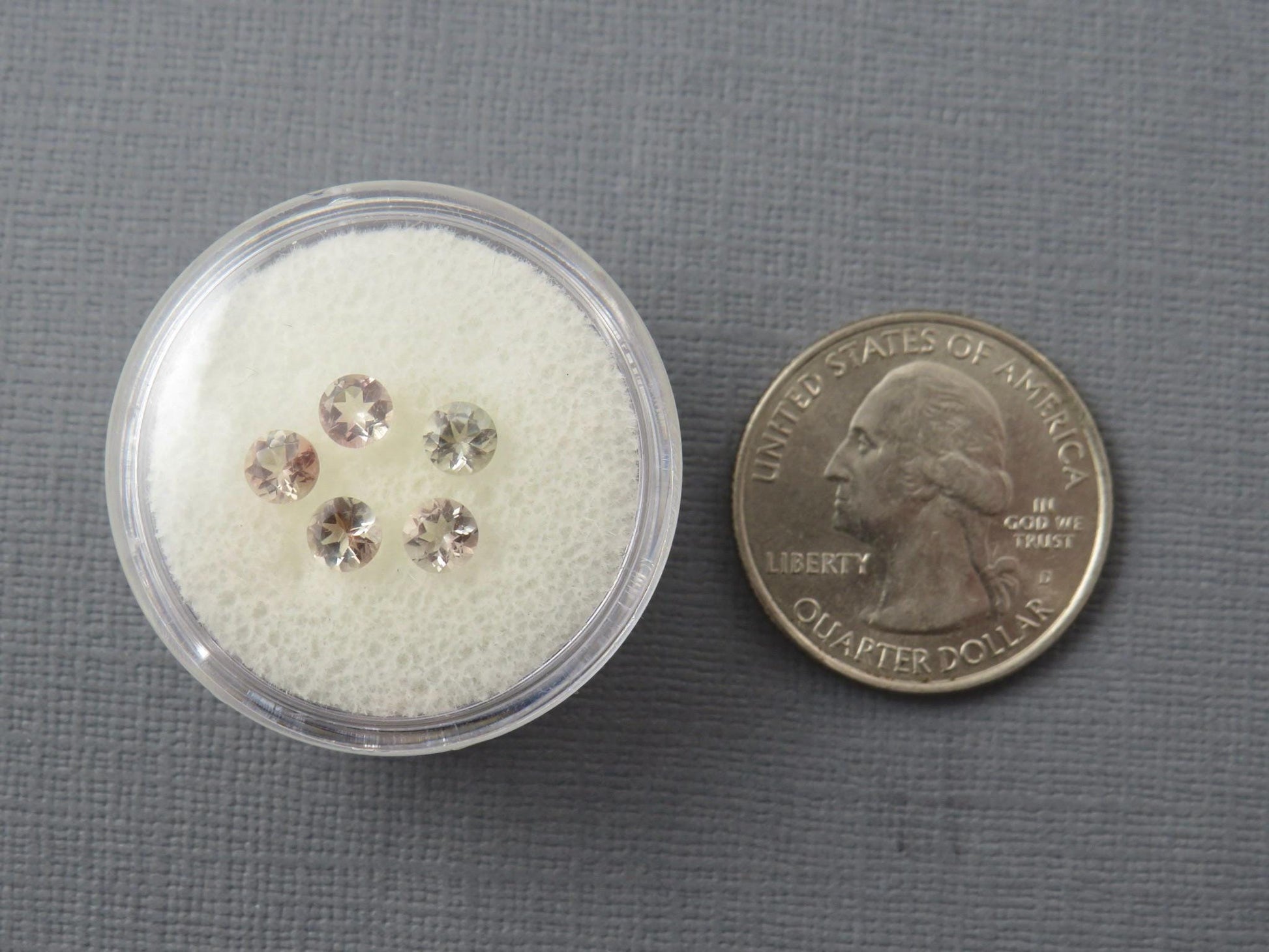 4mm Oregon Sunstone Round Lot | Soft Peach Bi - color | OSF232 - Gem Enthusiast