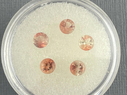 4mm Oregon Sunstones Faceted Round Stones | American Mined Gemstones - Gem Enthusiast