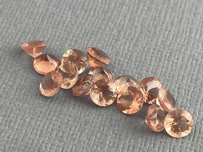 4mm Oregon Sunstones Faceted Round Stones | American Mined Gemstones - Gem Enthusiast