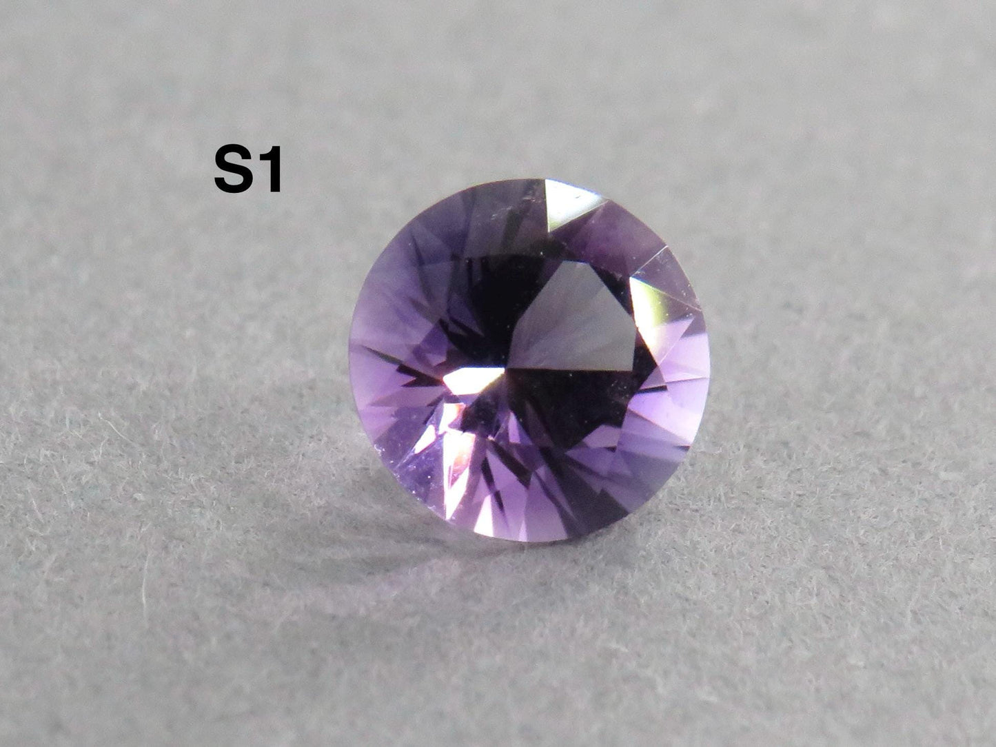 5.5mm Arizona Amethyst | Four Peaks Mine, USA | American Gemstone | Sold Per Stone | AZ211 - Gem Enthusiast