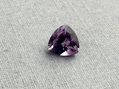 5.5mm Arizona Amethyst Trillion: Ethically Sourced from the Four Peaks Mine - Arizona Amethyst - Gem Enthusiast