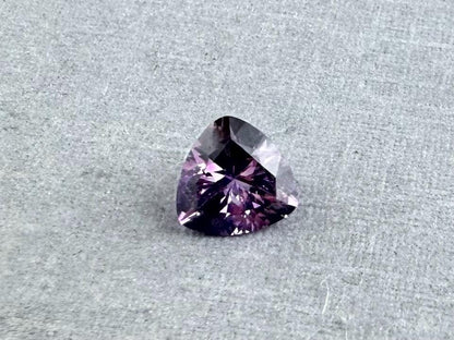 5.5mm Arizona Amethyst Trillion: Ethically Sourced from the Four Peaks Mine | AZ206 - Gem Enthusiast