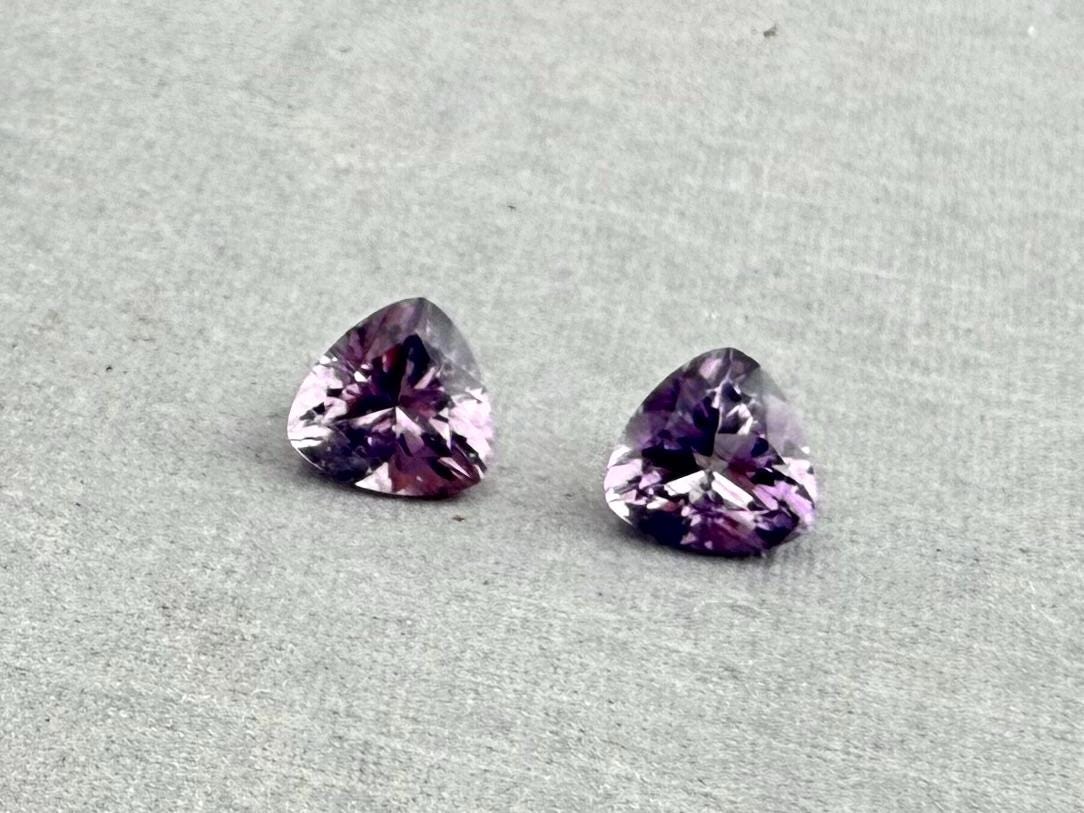 5.5mm Arizona Amethyst Trillion Pair: Ethically Sourced from the Four Peaks Mine | AZ204 - Gem Enthusiast