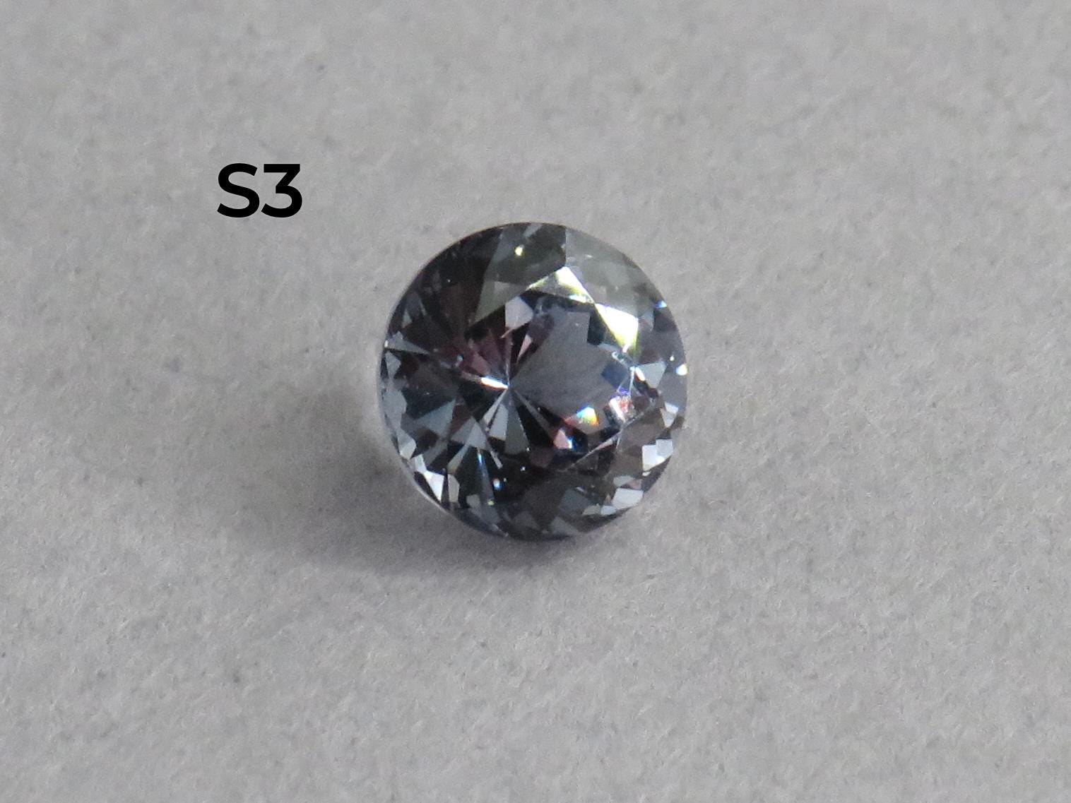 5.5mm Purple Blue Spinel Faceted Round | Per Stone | Natural Gemstone | SL130 - Gem Enthusiast