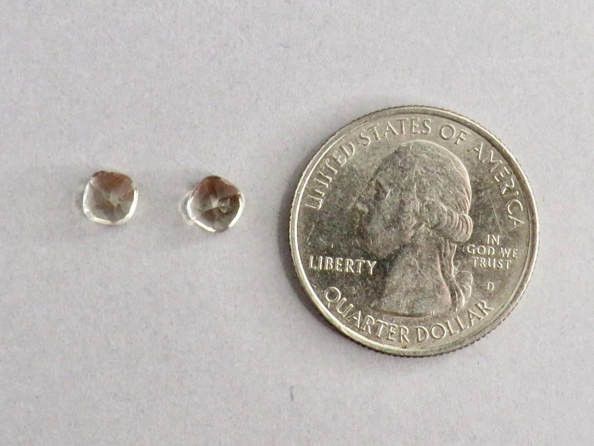 5mm Oregon Sunstone Faceted Square | 5x5mm, 1.26ct | Per Pair | Dust Devil, Oregon USA | OSF238 - Gem Enthusiast