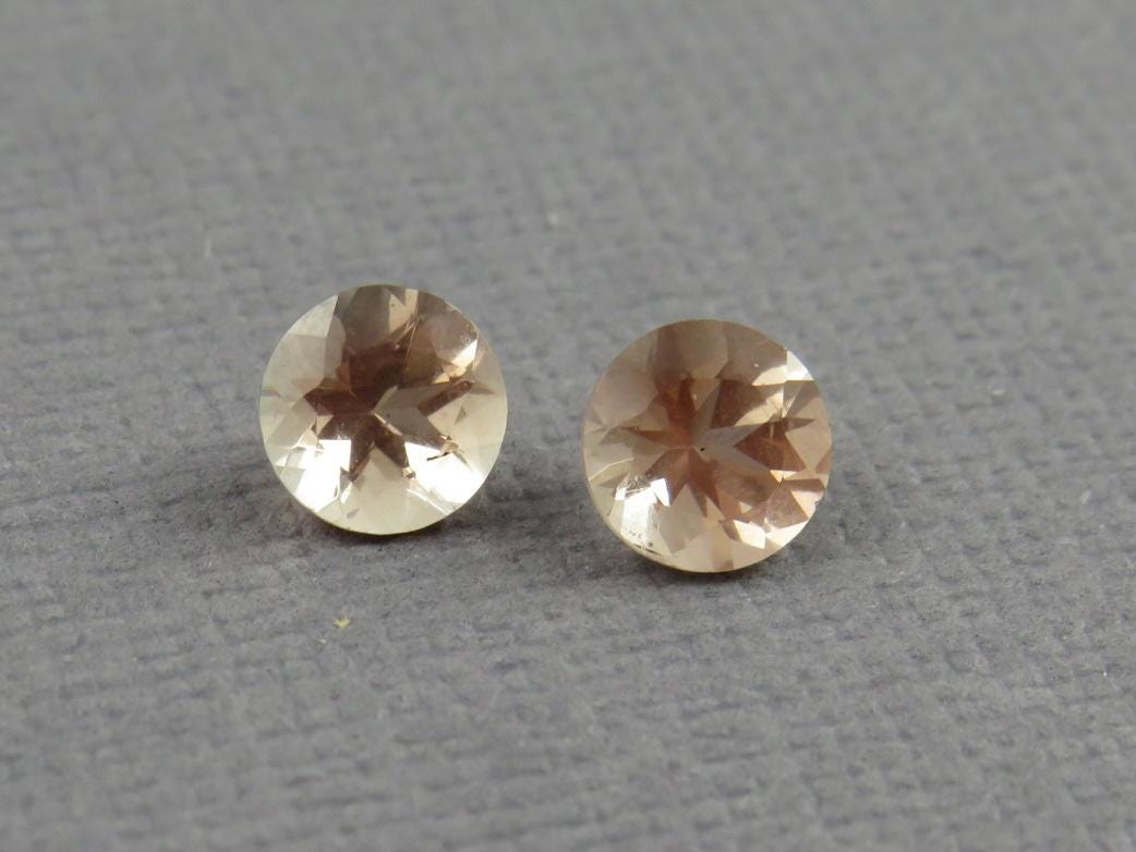 5mm Oregon Sunstone Round Peach Pair | Ethically Sourced Gemstones | OSF207 - Gem Enthusiast