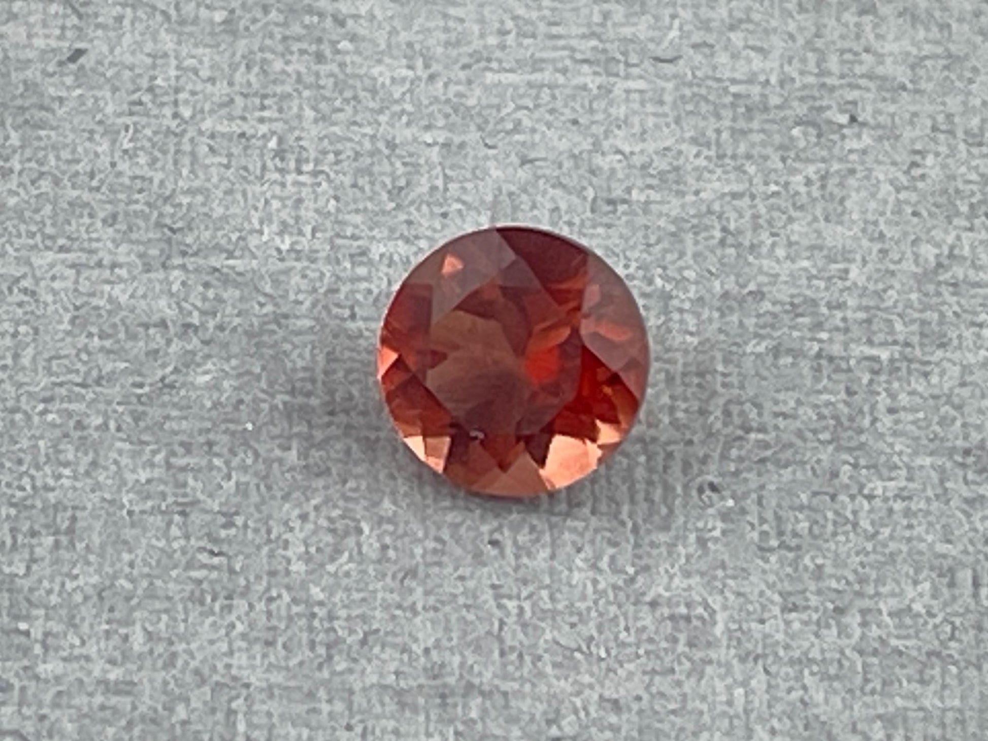 5mm Red Oregon Sunstone Round Faceted Gemstone | Ethically Sourced | Mined in the USA | OSF214 - Oregon Sunstone - Gem Enthusiast