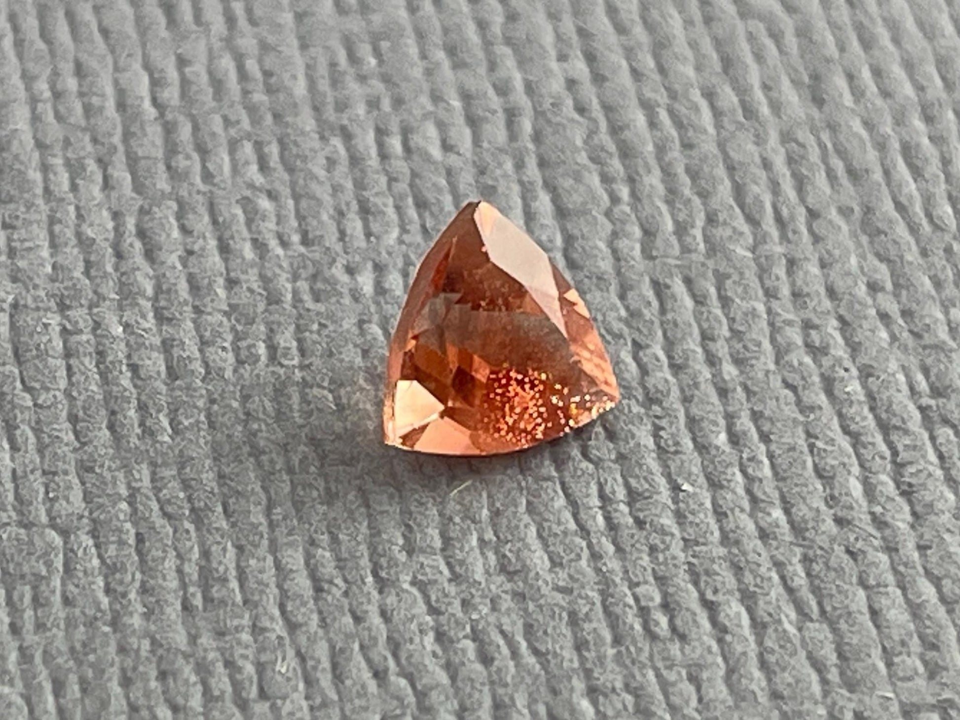 5mm Red Oregon Sunstone Trillion Gemstone with Schiller | .45 carats | OSF208 - Oregon Sunstone - Gem Enthusiast