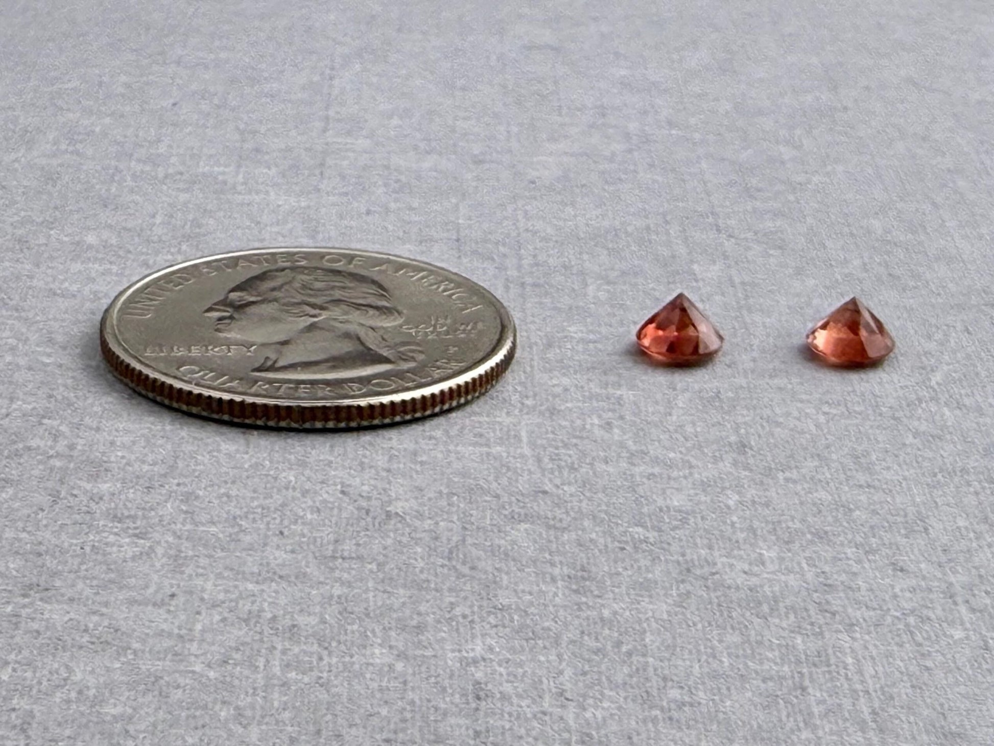 5mm Round Oregon Sunstone Pair | Ethically Sourced Gemstones | OSF228 - Gem Enthusiast