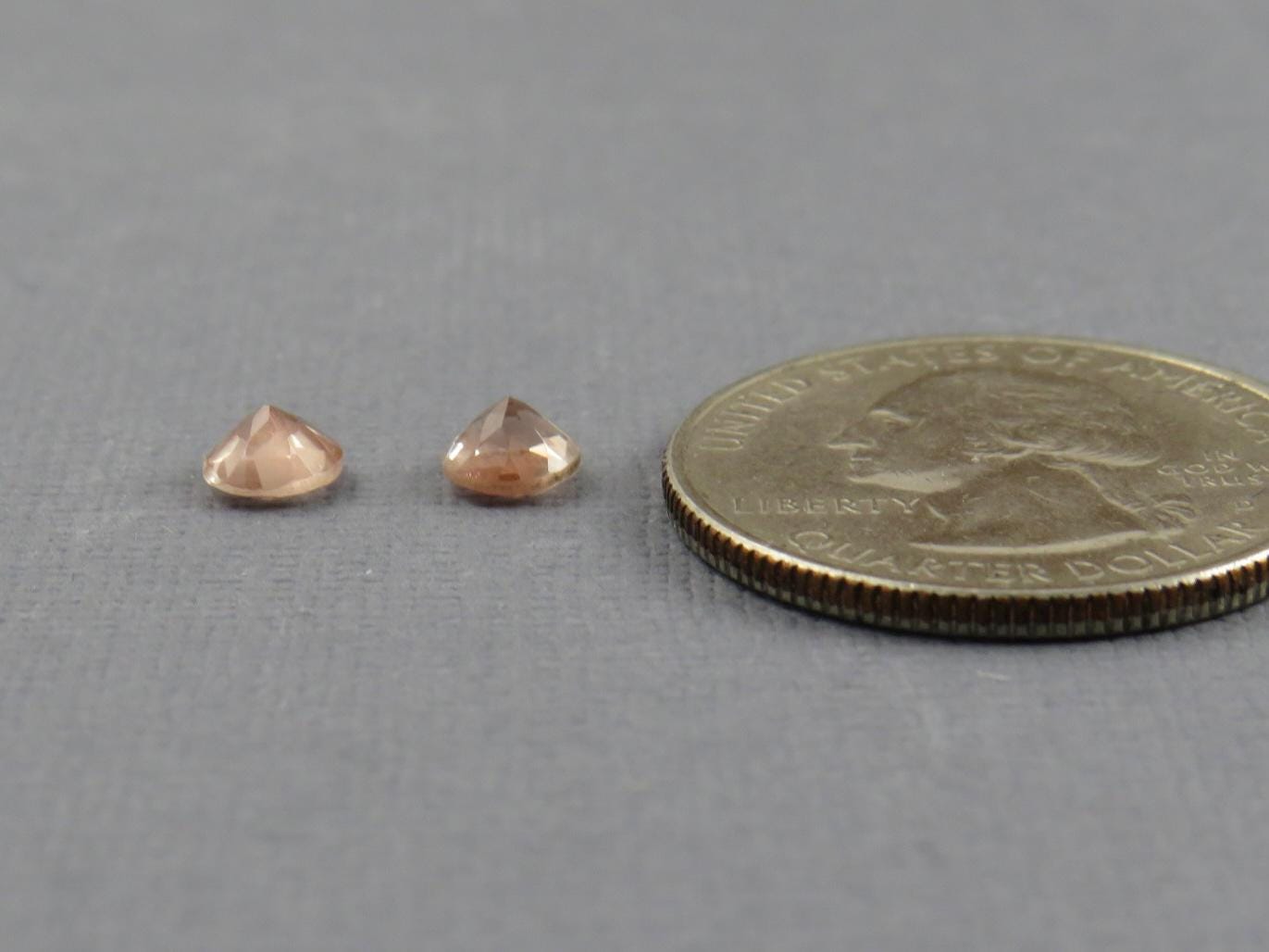 5mm Round Oregon Sunstone Pair | Ethically Sourced Gemstones | OSF234 - Gem Enthusiast