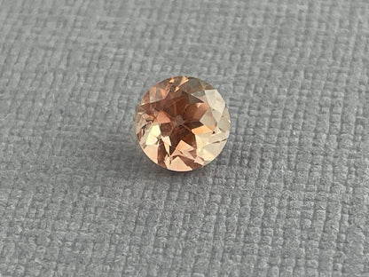 6mm Oregon Sunstone with Schiller | Round American Gemstone | OSF147 - Oregon Sunstone - Gem Enthusiast