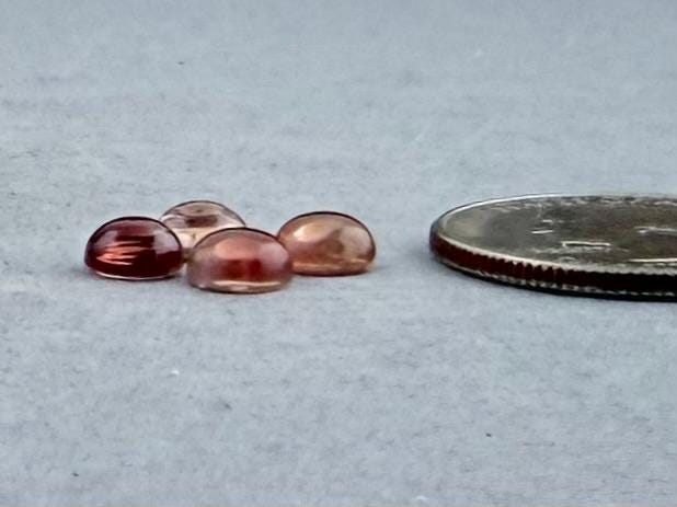 6mm Oregon Sunstones Round Cabochon Lot | 3.6 cts | OSC238 - Gem Enthusiast