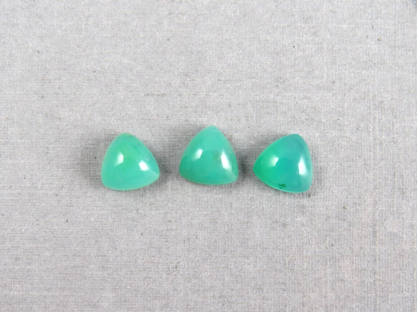 7mm Gem Silica Cabochon Triangle | avg 1.3ct | Per Stone | Peru | CH131 - Gem Enthusiast