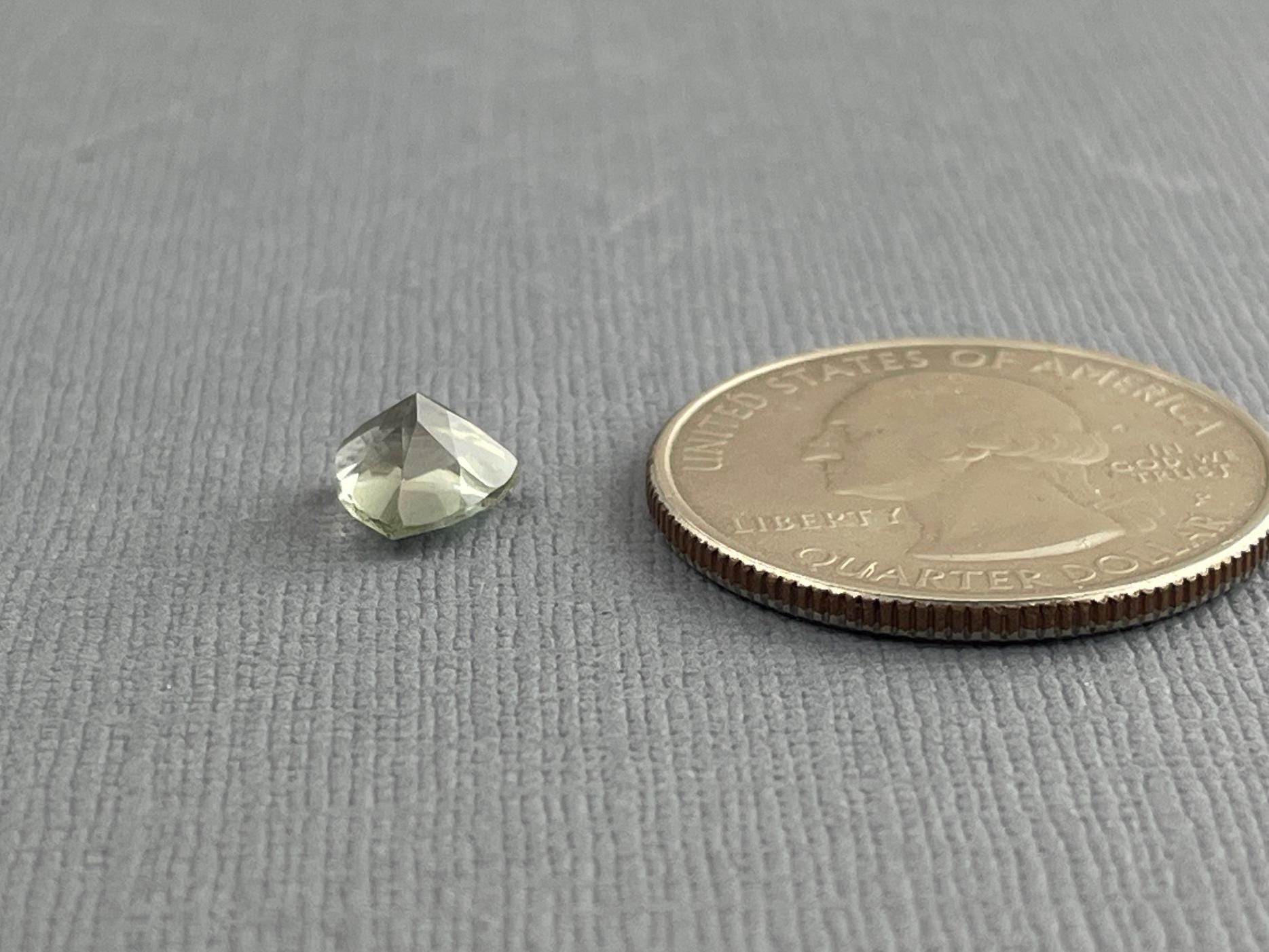 7mm Oregon Sunstone Trillion Gemstone | Rare Green | 1.18 carats | OSF157 - Oregon Sunstone - Gem Enthusiast