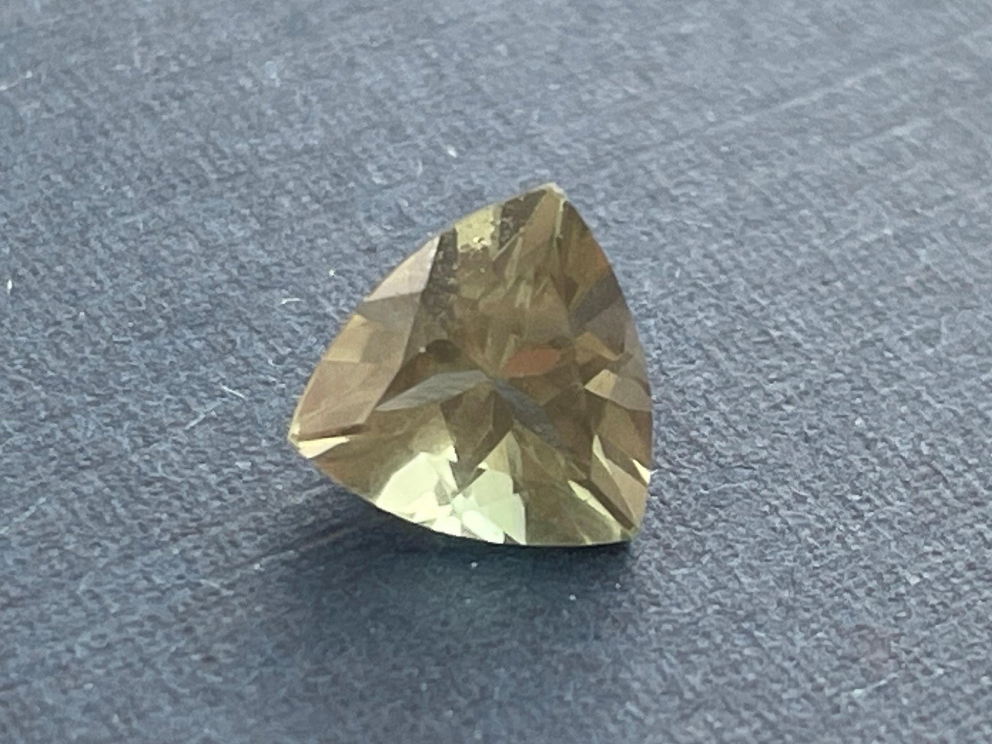7mm Oregon Sunstone Trillion Gemstone | Rare Green | 1.18 carats | OSF157 - Oregon Sunstone - Gem Enthusiast