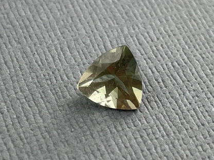 7mm Oregon Sunstone Trillion Gemstone | Rare Green | 1.18 carats | OSF157 - Oregon Sunstone - Gem Enthusiast