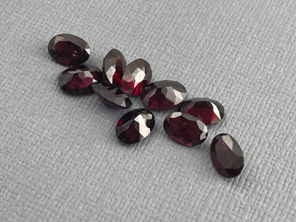 7x5 Arizona Anthill Chrome Pyrope Garnet | Mined in the USA | Arizona Gemstone - Gem Enthusiast