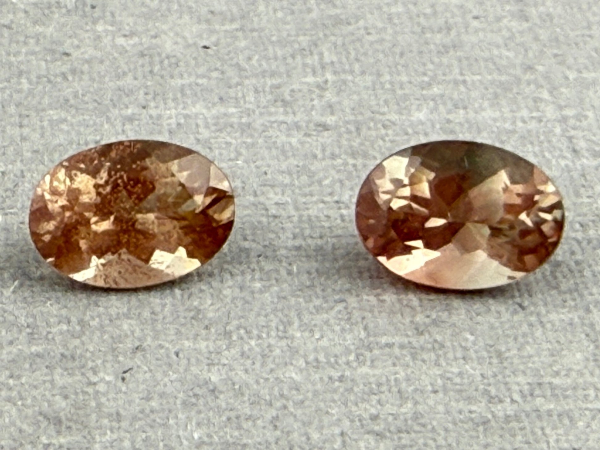 7x5 Oregon Sunstones Oval Pair | 1.4 carats | OSF196 - Oregon Sunstone - Gem Enthusiast