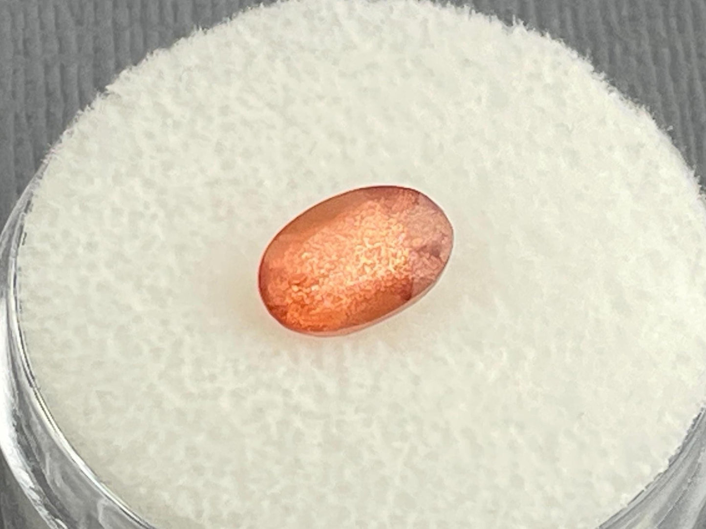 7x5 Red Oregon Sunstone Oval Faceted Gemstone | 1.02 carats | OSF181 - Oregon Sunstone - Gem Enthusiast