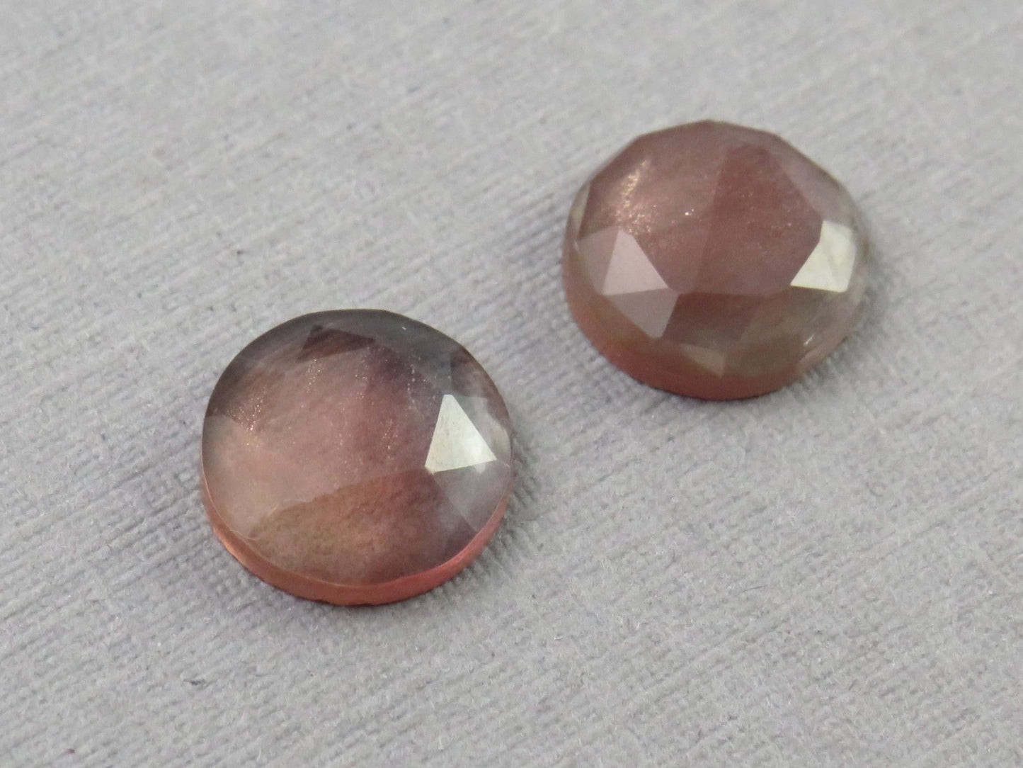 8mm Oregon Sunstone Rose Cut Round Matched Pair | Plush Sunstone | 8x3mm, 2.76ct | Oregon USA | OSR140 - Gem Enthusiast
