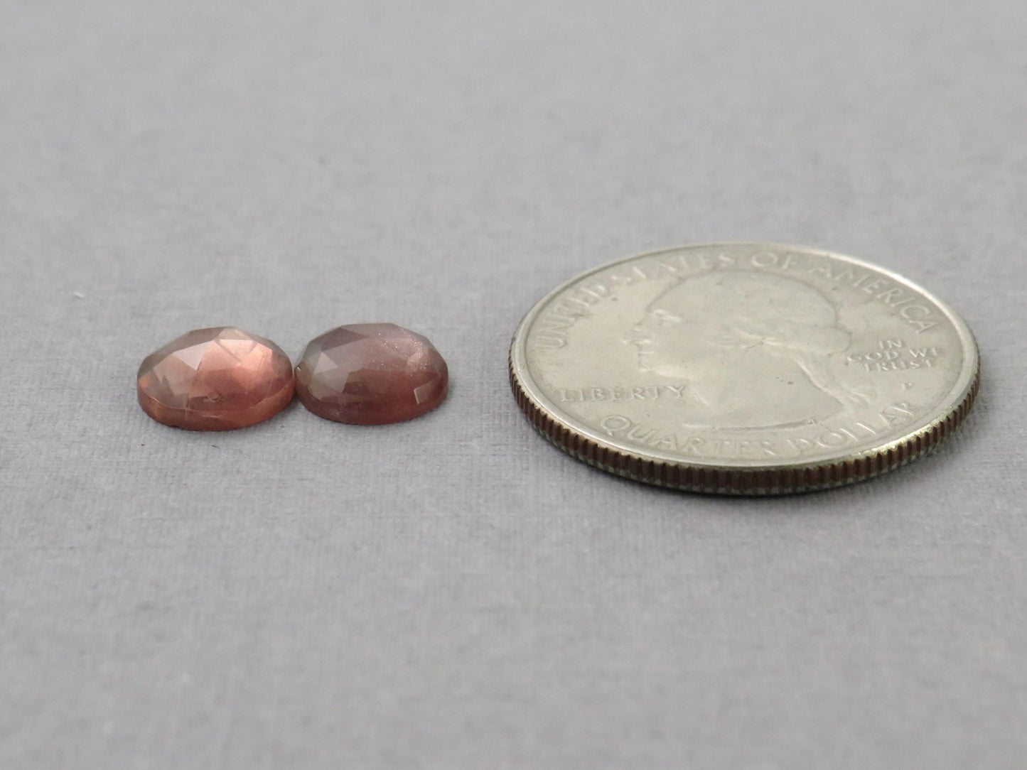 8mm Oregon Sunstone Rose Cut Round Matched Pair | Plush Sunstone | 8x3mm, 2.76ct | Oregon USA | OSR140 - Gem Enthusiast