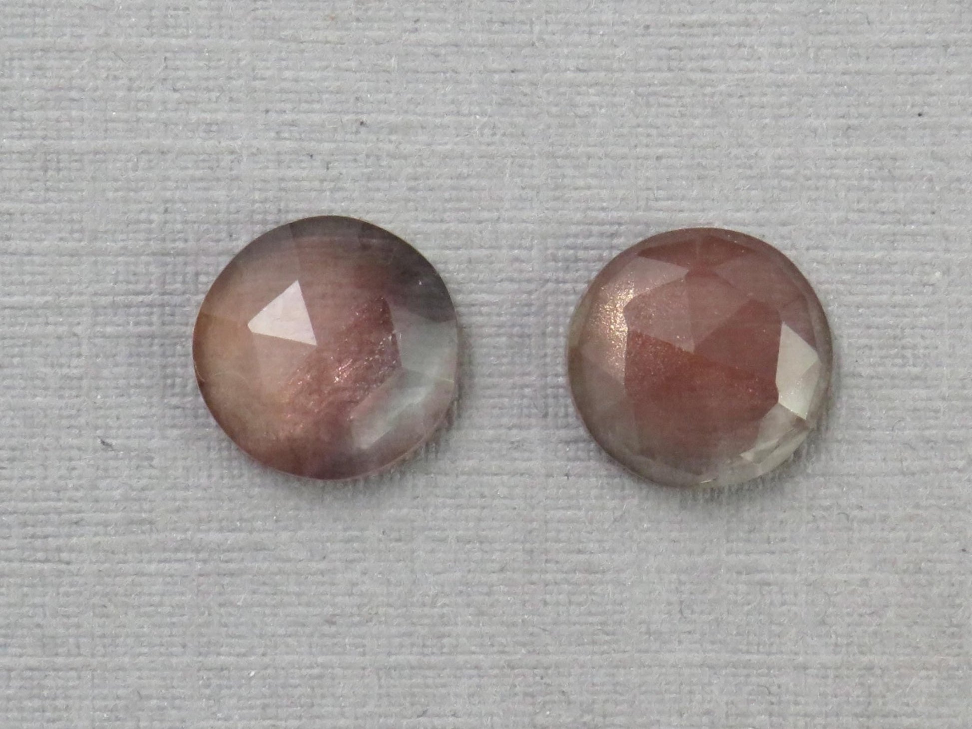 8mm Oregon Sunstone Rose Cut Round Matched Pair | Plush Sunstone | 8x3mm, 2.76ct | Oregon USA | OSR140 - Gem Enthusiast