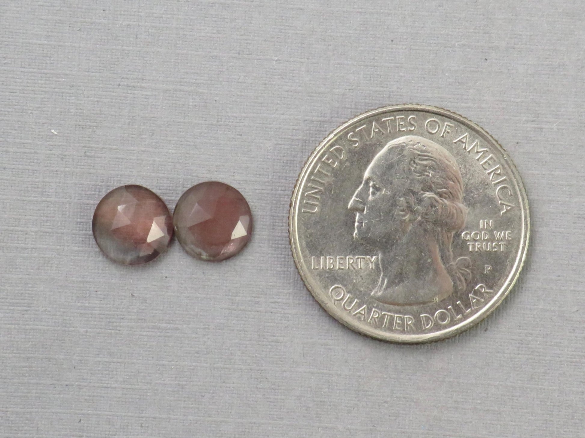 8mm Oregon Sunstone Rose Cut Round Matched Pair | Plush Sunstone | 8x3mm, 2.76ct | Oregon USA | OSR140 - Gem Enthusiast