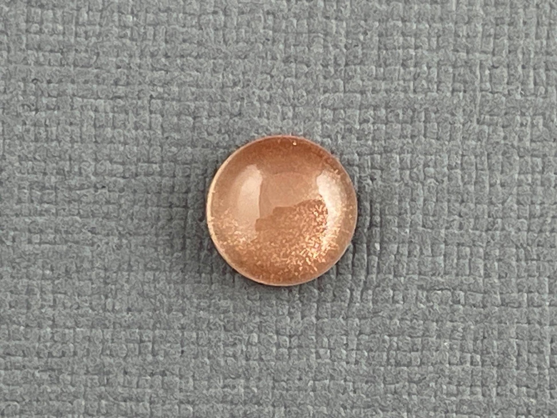 8mm Oregon Sunstone Round Cabochon | Natural American Gemstone | 2.16 cts | OSC224 - Oregon Sunstone - Gem Enthusiast