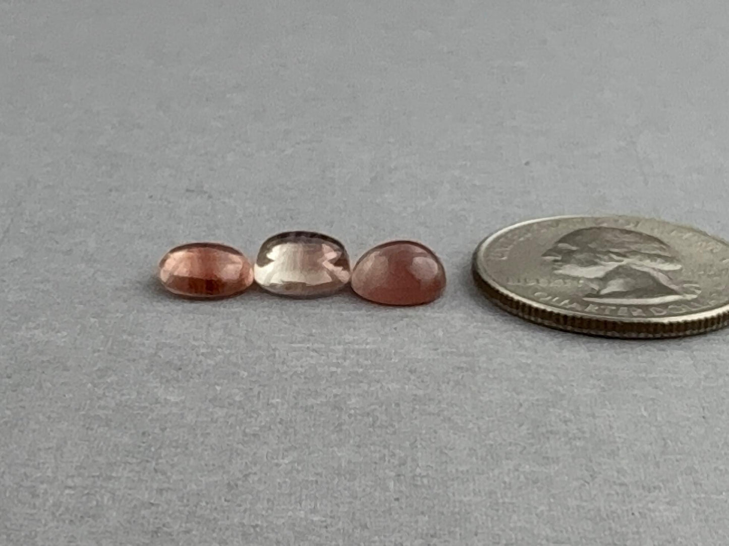 8mm Oregon Sunstones with Schiller | Round Cabochon Lot | OSC322 - Gem Enthusiast