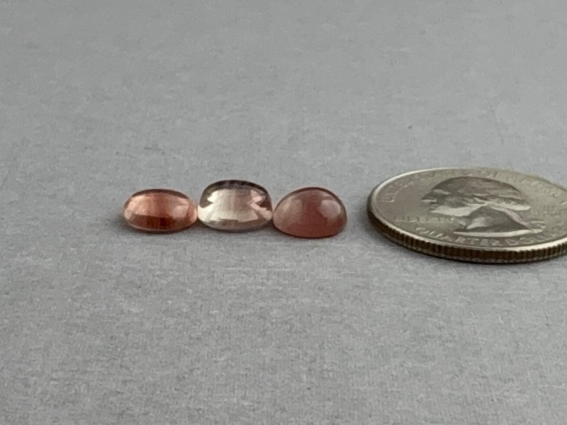 8mm Oregon Sunstones with Schiller | Round Cabochon Lot | OSC322 - Gem Enthusiast