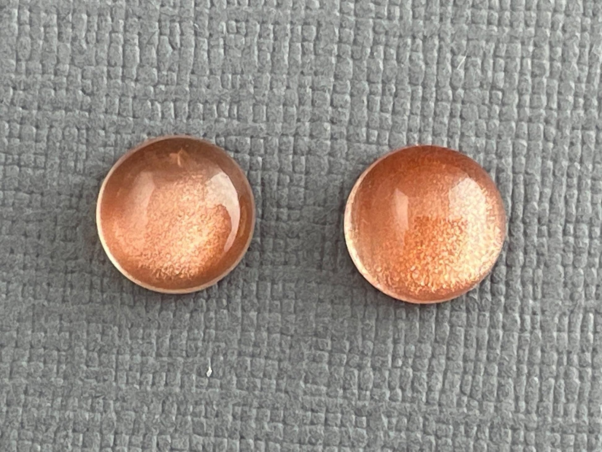 8mm Oregon Sunstones with Schiller | Round Cabochon Pair | OSC269 - Oregon Sunstone - Gem Enthusiast